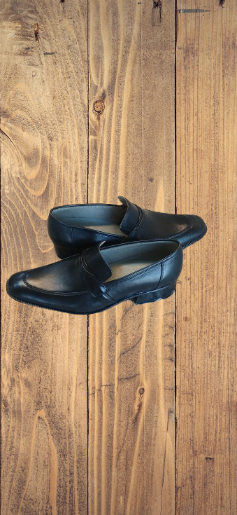 کفش مردانه چرمی دست دوز مشکی مدل ساعتی